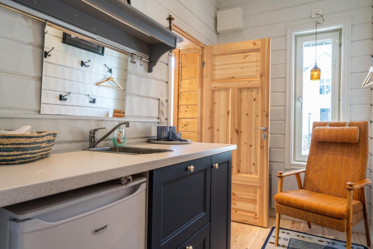 Torpet - Bed And Breakfast Med Charm Norrfjarden Exteriér fotografie