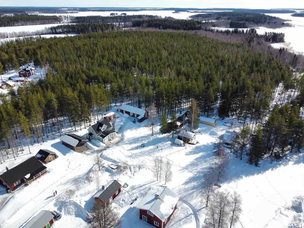 Torpet - Bed And Breakfast Med Charm Norrfjarden Exteriér fotografie