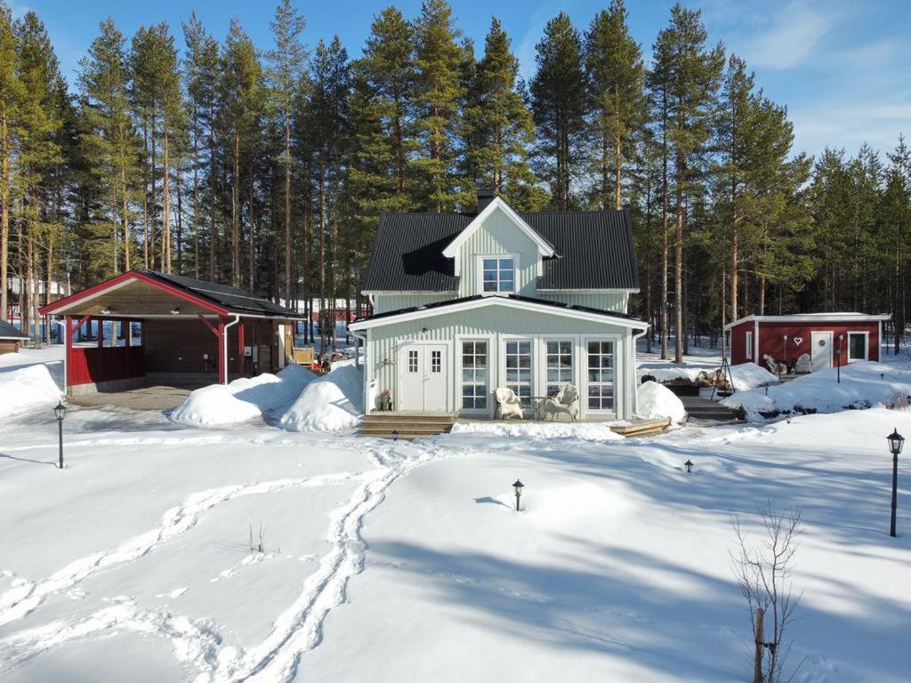 Torpet - Bed And Breakfast Med Charm Norrfjarden Exteriér fotografie