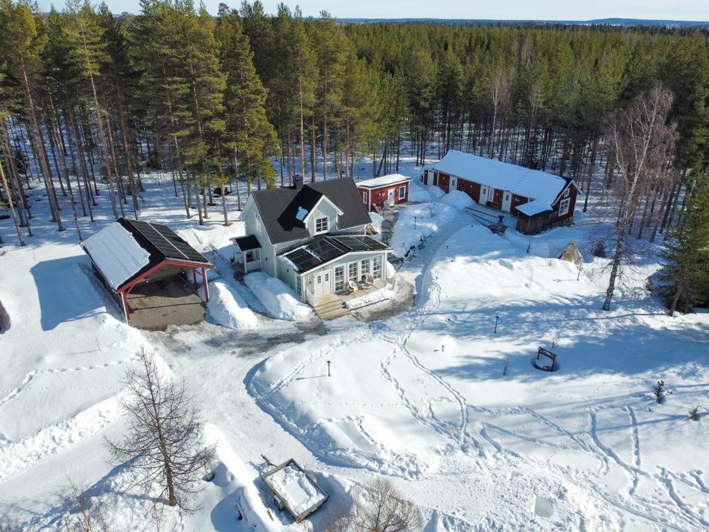 Torpet - Bed And Breakfast Med Charm Norrfjarden Exteriér fotografie